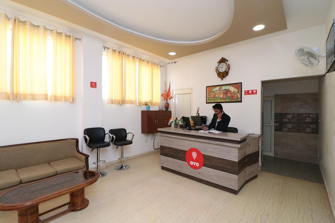 Oyo 13406 Hotel Golden Leaf Bareilly Exterior photo